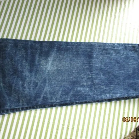 Levi 502 Jeans - Picture 13 of 15